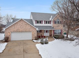 4707 Galway Rd, Joliet, IL 60431