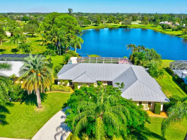 1561 SE Sunshine Avenue, Port St Lucie, FL 34952