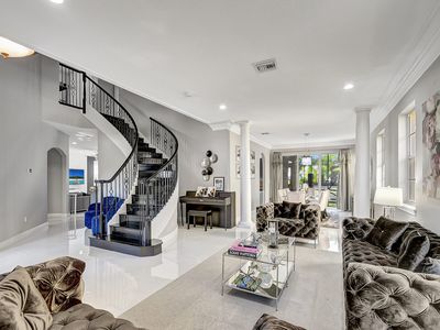 2254 Ridgewood Court, Royal Palm Beach, FL, 33411