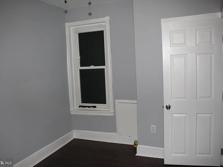 5654 Appletree St — Photo 9