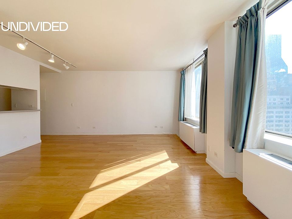 1st image of 236 E 47th St APT 18A