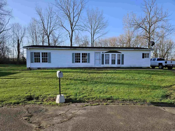 111 Willow Bend Dr, Wolcottville, IN 46795