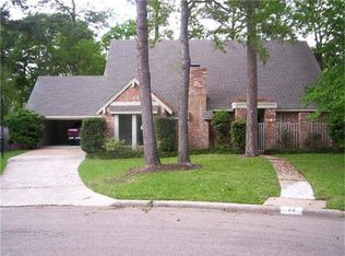 23 Lancelot Ln, Conroe, TX 77304