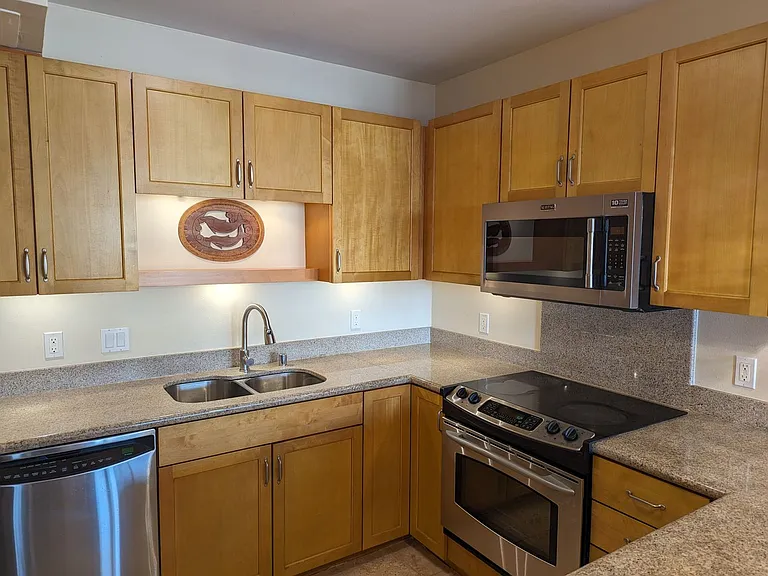 421 Olohana St #2003 — Photo 5