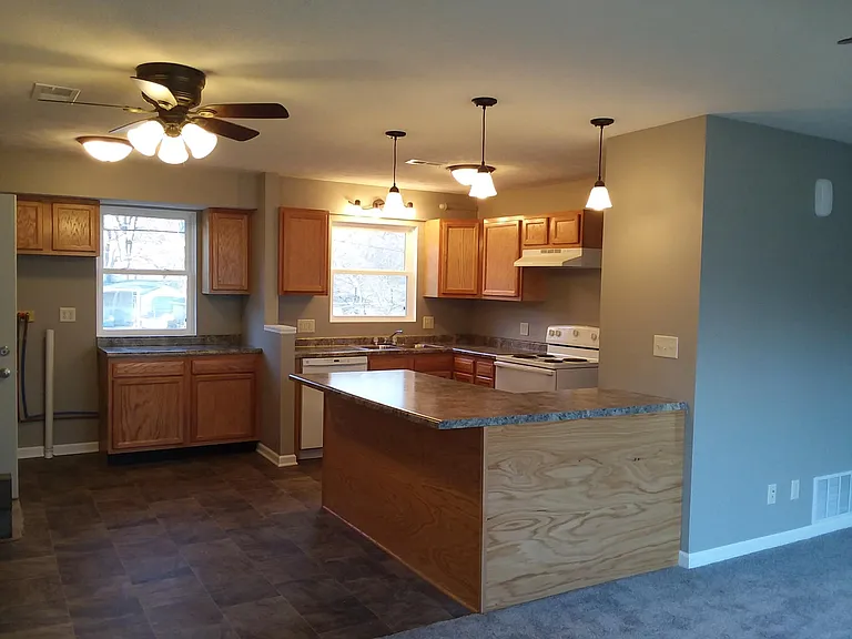 3600 Pawnee St — Photo 3