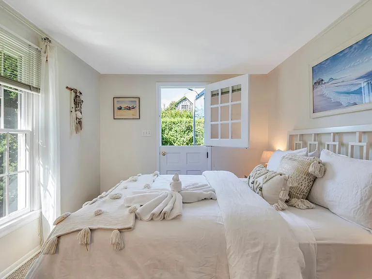 306 Montauk Hwy — Photo 21