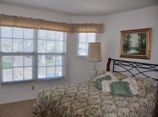 23 Mariners Cir, San Rafael, CA 94903