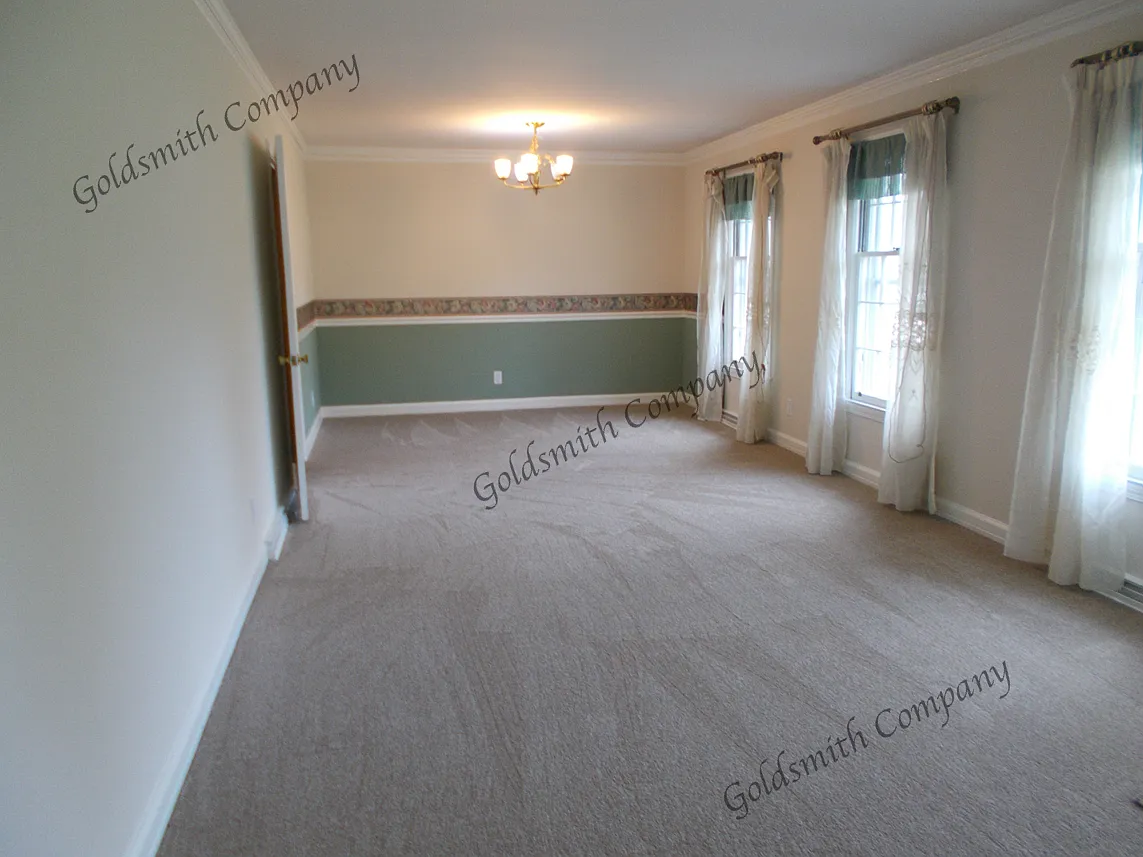 3 bed, 2.0 bath, 1700 sqft, $1,695 — Photo 3