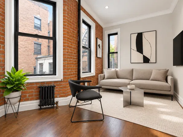 223 Mott St APT 8, New York, NY 10012