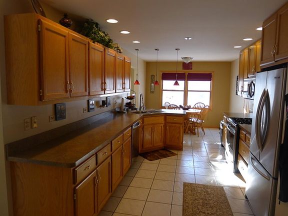 2nd image of 15720 Liberty Ct
