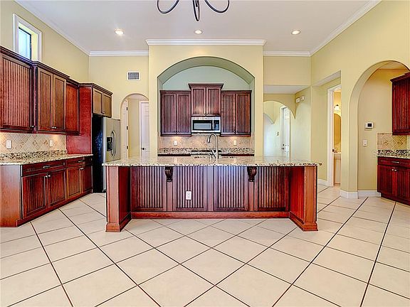 4th image of 20311 Heritage Point Dr