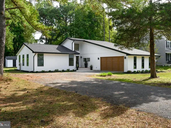 212 Baltimore Rd, Stevensville, MD 21666