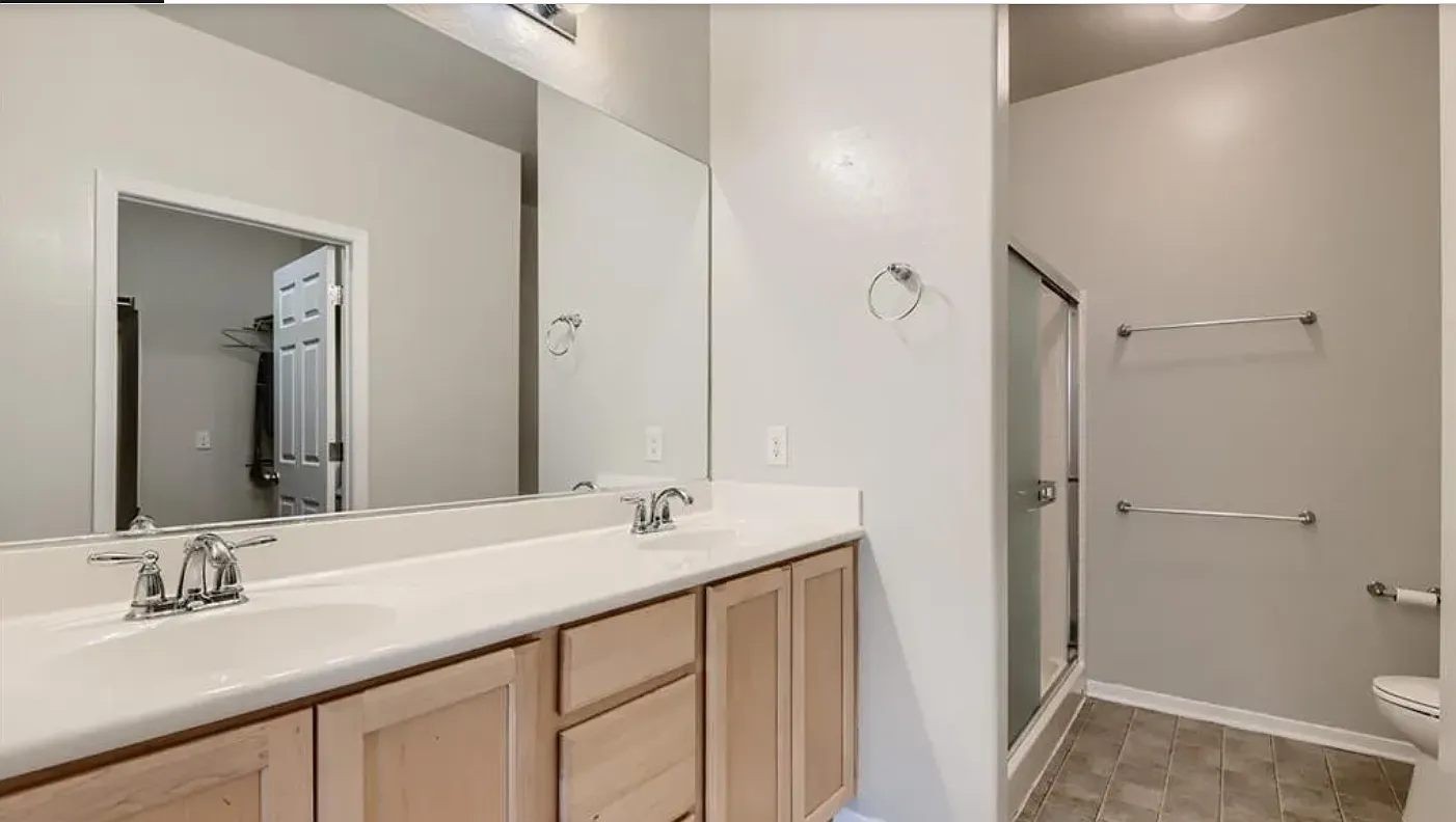 2 bed, 1157 sqft, $895 — Photo 1
