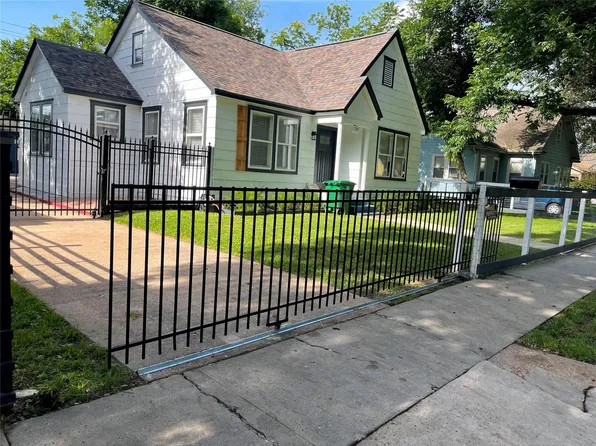 7709 Edna St, Houston, TX 77087