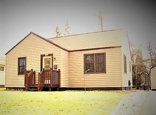 1211 E 9th St, Merrill, WI 54452