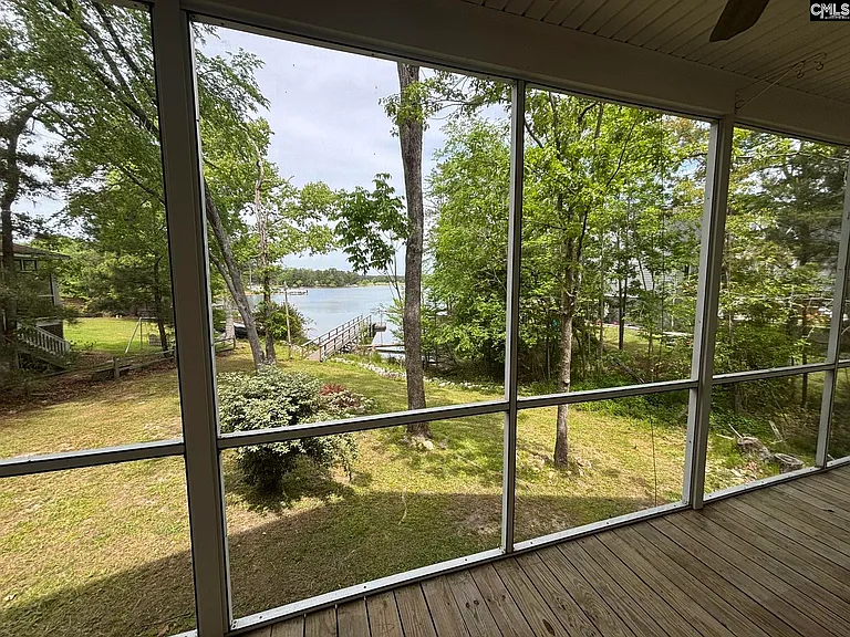 527 Superior Cir — Photo 23
