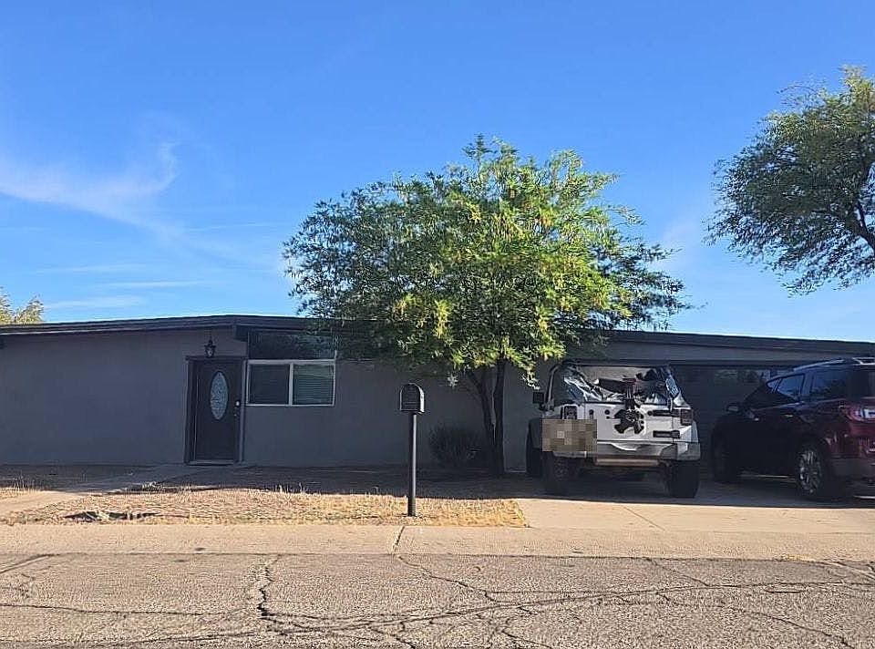 1st image of 8701 E Placita Bolivar