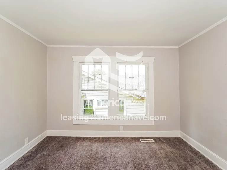 454576_008_main_bedroom_13898851.jpg