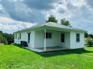 1983 Peppers Ferry Rd, Christiansburg, VA 24073