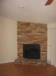 4th image of 7927 Clubhouse Estates Dr
