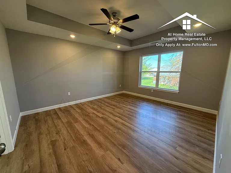 2620 N Bluff St #101 — Photo 10