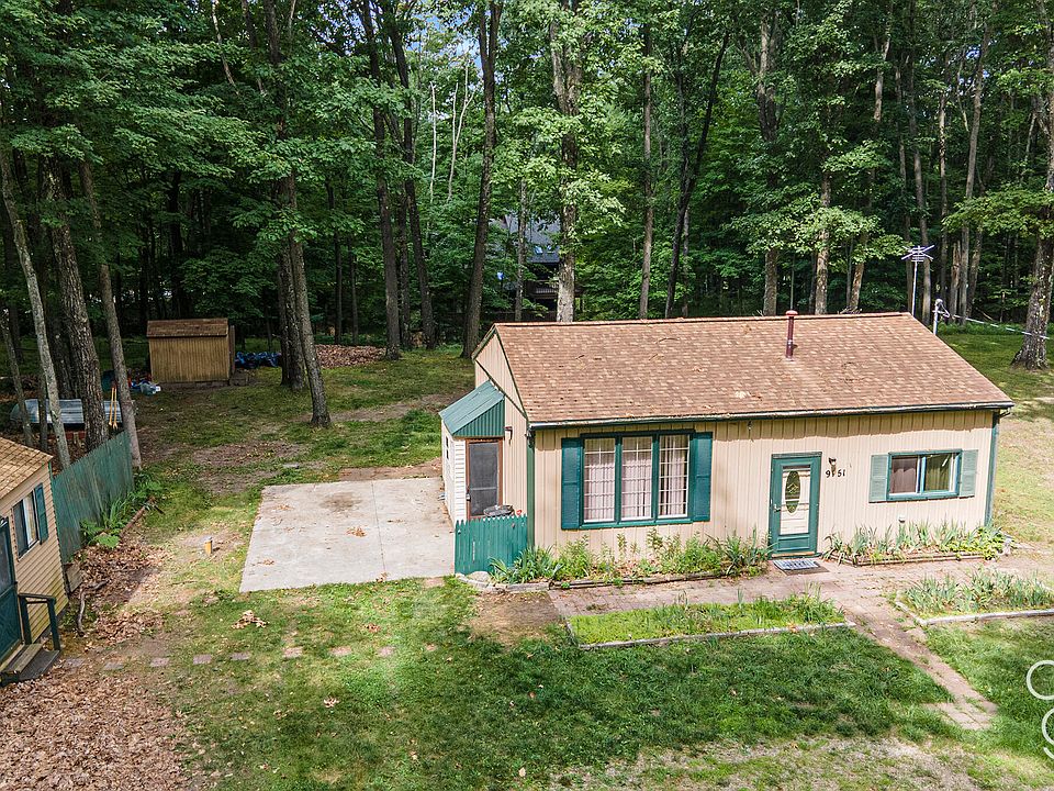 1st image of 9151 Saint Ives Dr