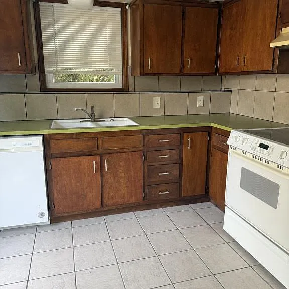 3419 Harvard Rd — Photo 4