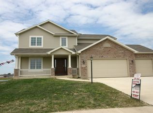 9709 Chapmans Blvd, Fort Wayne, IN 46835