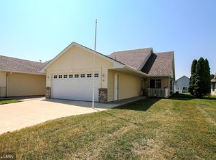 70 Orchard Ave SE, Hutchinson, MN 55350