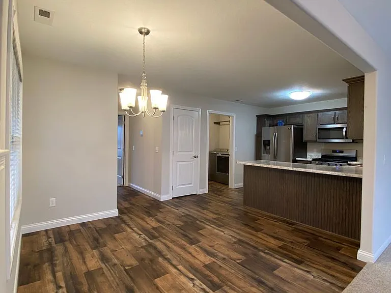 3957 Gussie Ct — Photo 10