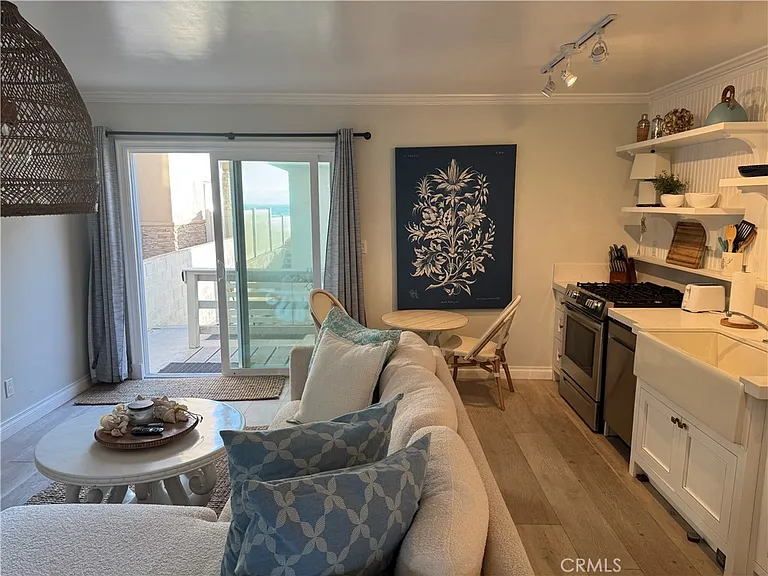 1398 Seacoast Dr #C — Photo 6