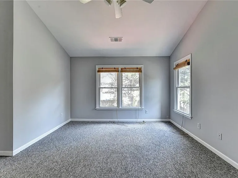 2835 Crestmont Ct — Photo 53