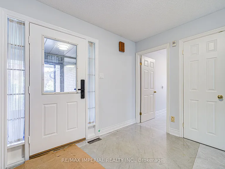 36 Marlena Dr N #B-1 — Photo 5