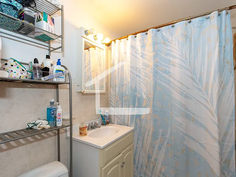 314 Saint Paul St #3 — Photo 9