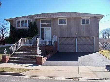 1st image of 20 9th Ave