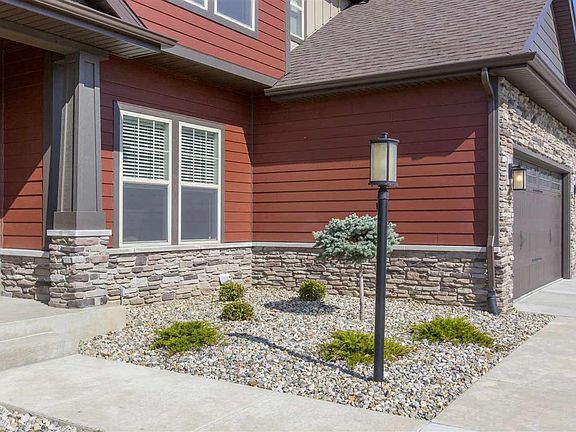 2nd image of 5614 Deer Hollow Dr