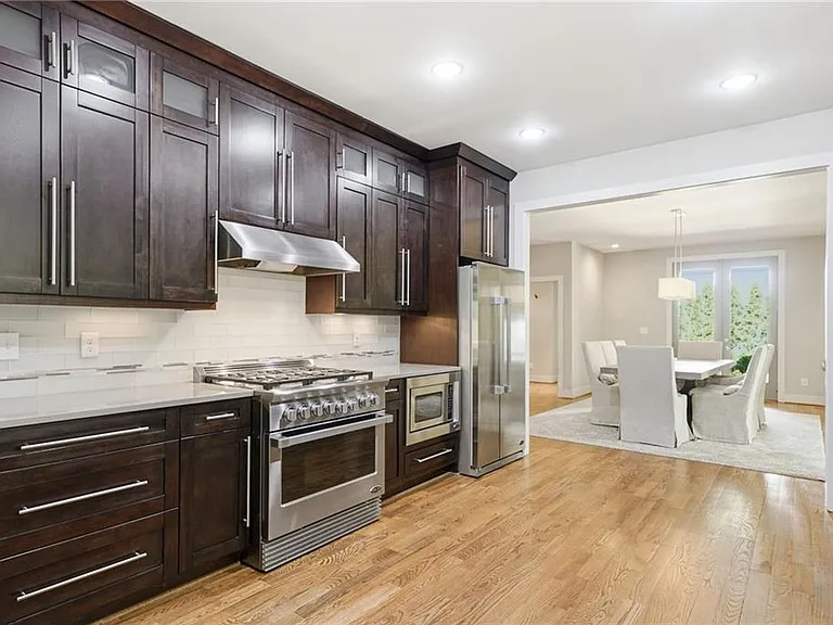 4373 Wieuca Rd NE — Photo 8