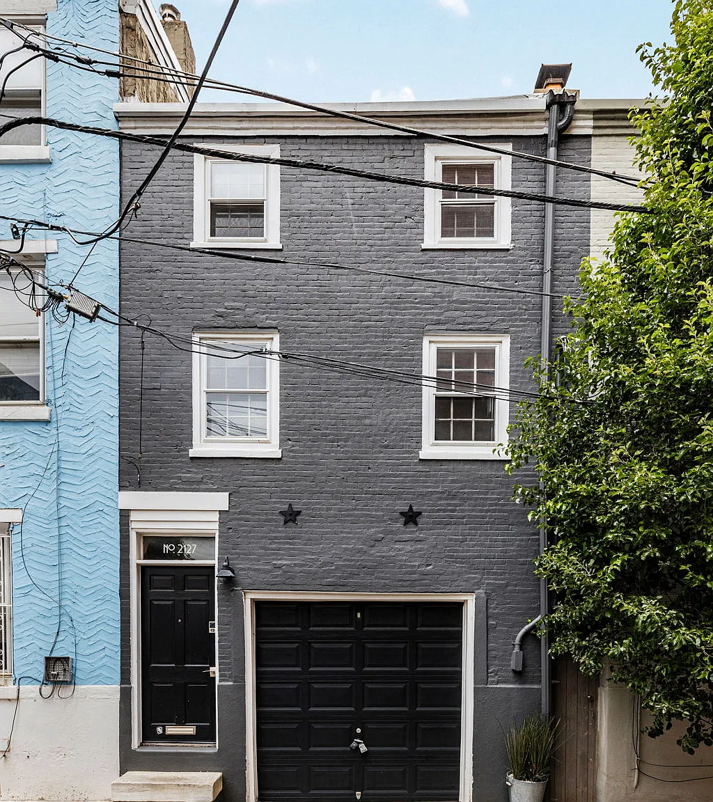 1 bed, 800 sqft, $2,100 — Photo 3