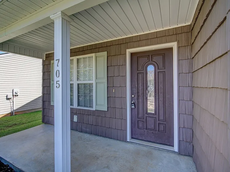 705 W Sago Ct — Photo 3