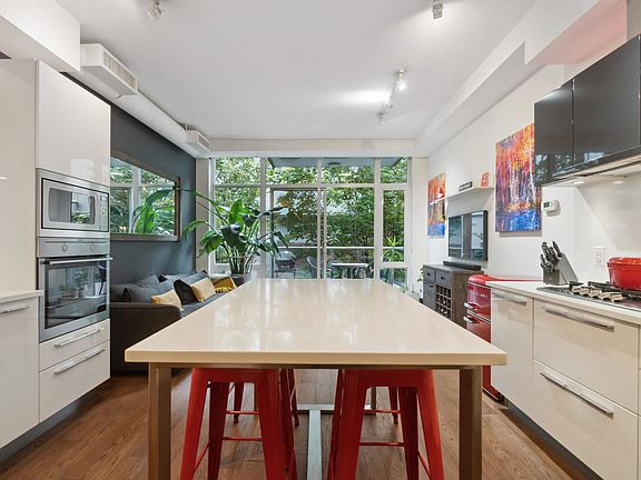 2nd image of 108 E 1st Ave #225