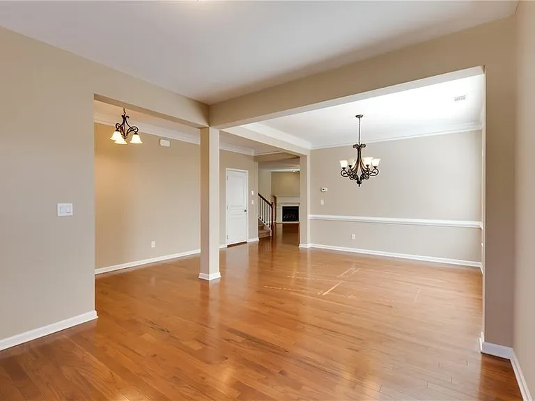 7245 Rocking Horse Ln — Photo 7