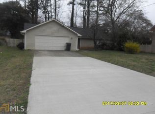 666 Deerfield Ln, Norcross, GA 30093