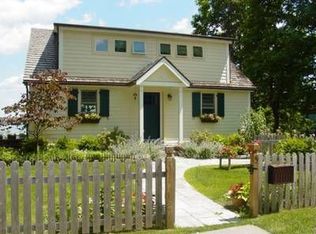 5 Grandview Ave, Cornwall On Hudson, NY 12520