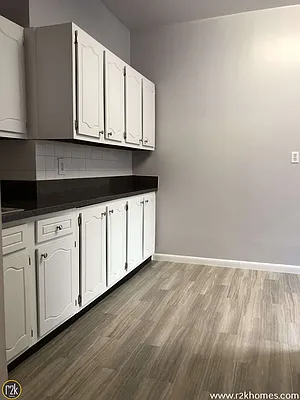 Rented by Realty 2000 Corp | media 14