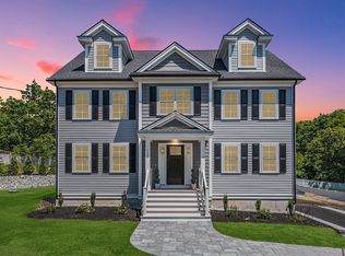 125 Greenwood Rd, Andover, MA 01810