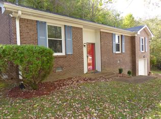 557 Holt Valley Rd, Nashville, TN 37221