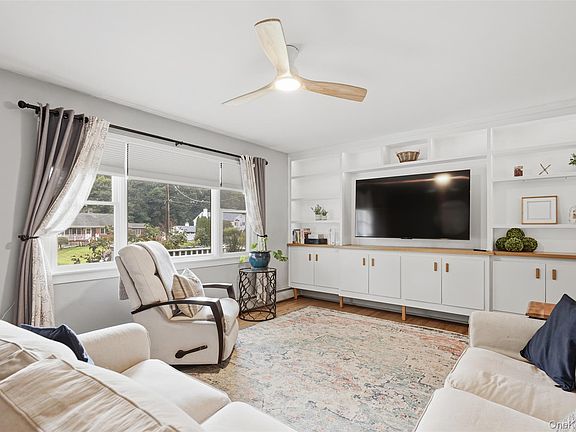 5th image of 23 Westview Drive