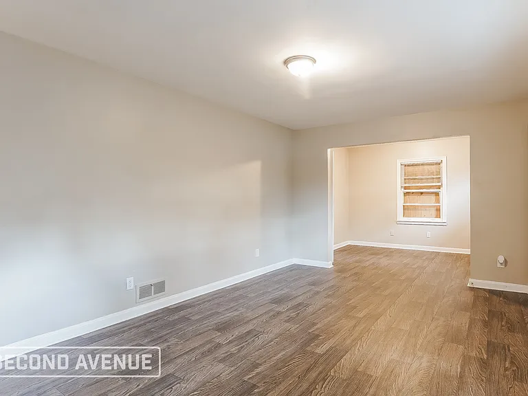 9725 Red Lane Dr — Photo 7