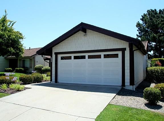 2nd image of 1768 Calle Del Arroyo