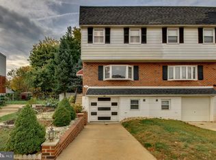 11936 Dumont Rd, Philadelphia, PA 19116